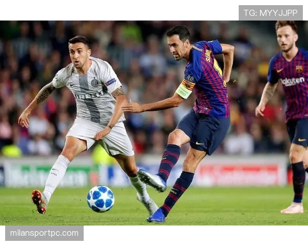 关键战中撕开防线直塞 贝克汉姆由翼锋转为组织者