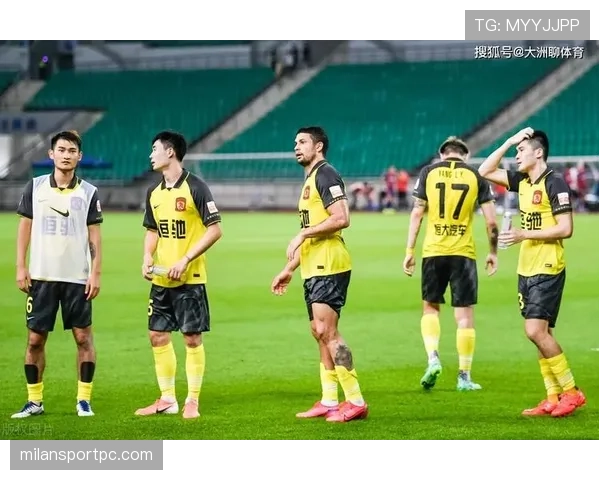 球员资格规则详解：国际足联对报名与参赛条件的严格规定